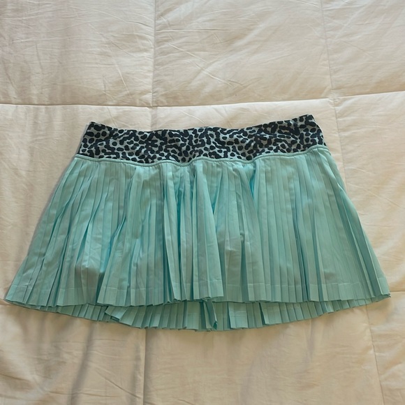 lululemon athletica Dresses & Skirts - Skirt